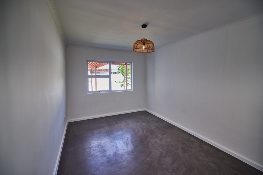 3 Bedroom Property for Sale in Capri Western Cape
